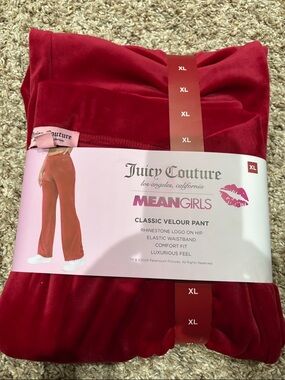 Juicy Couture Classic Velour Pants